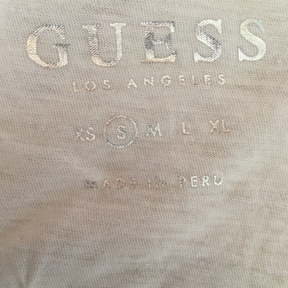 GUESS Logo Top - Picture 3 of 3